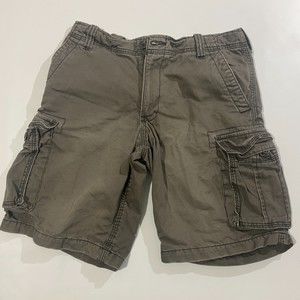 Aeropostale authentic cargo size 32 olive green utility shorts  Men
